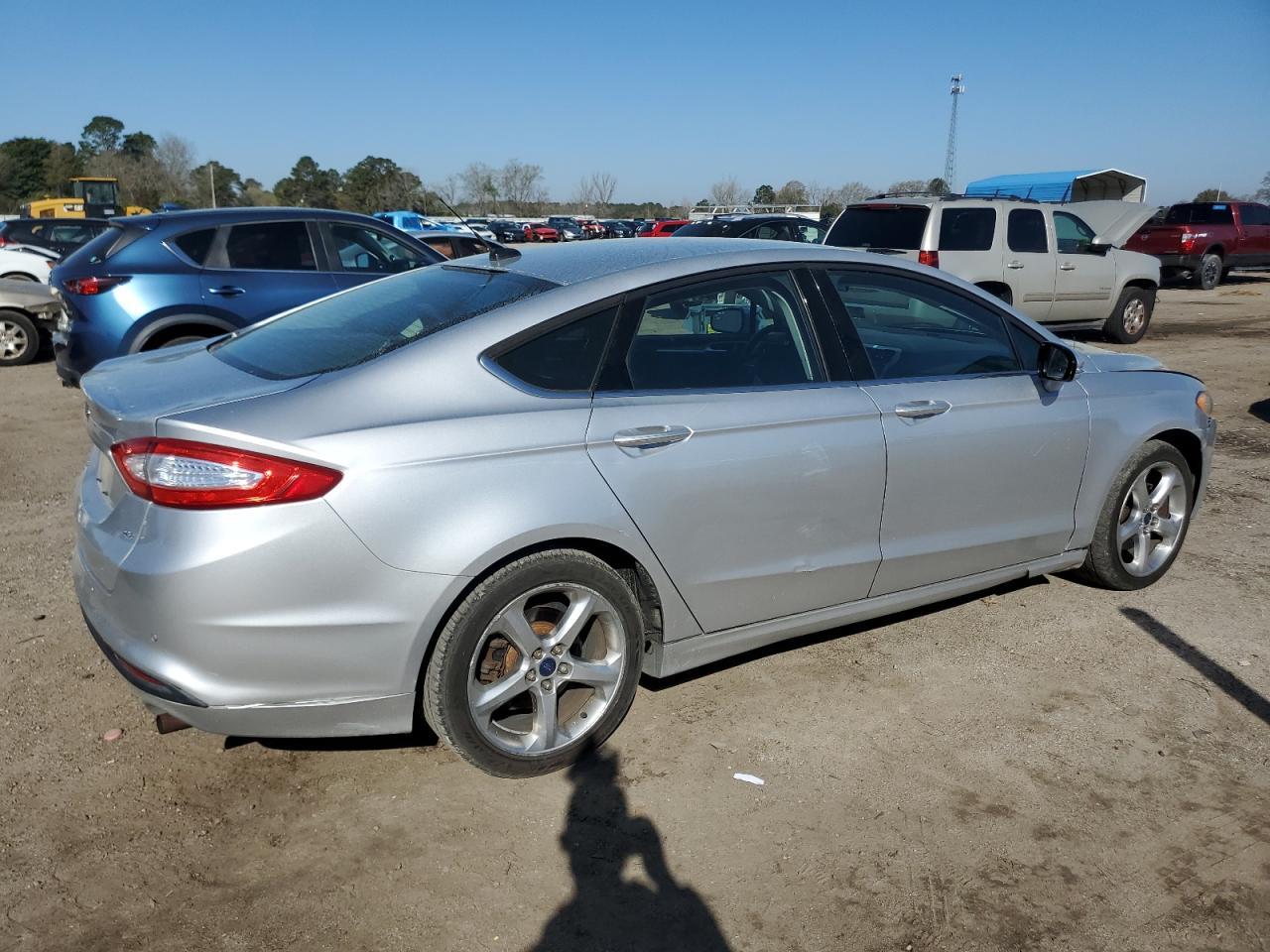 2014 FORD FUSION SE - Image 3