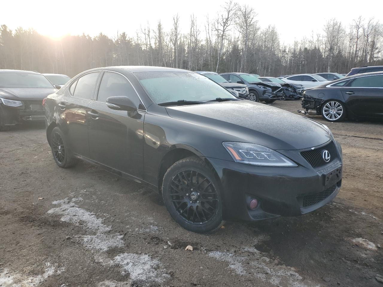 2011 LEXUS IS 250 - Фото 4