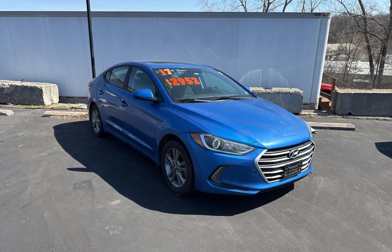 2017 HYUNDAI ELANTRA SE
