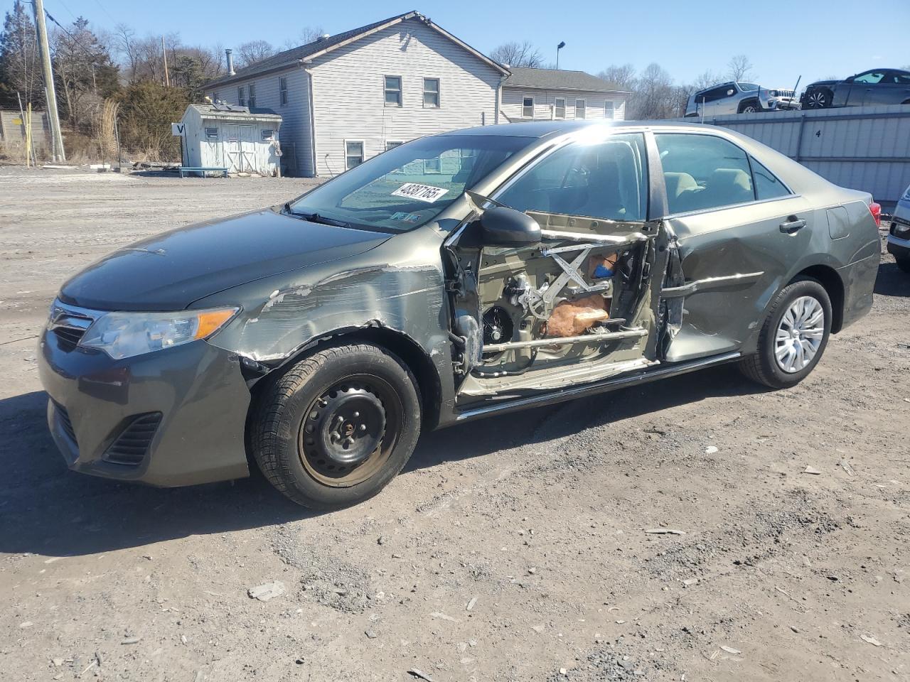 2013 TOYOTA CAMRY L