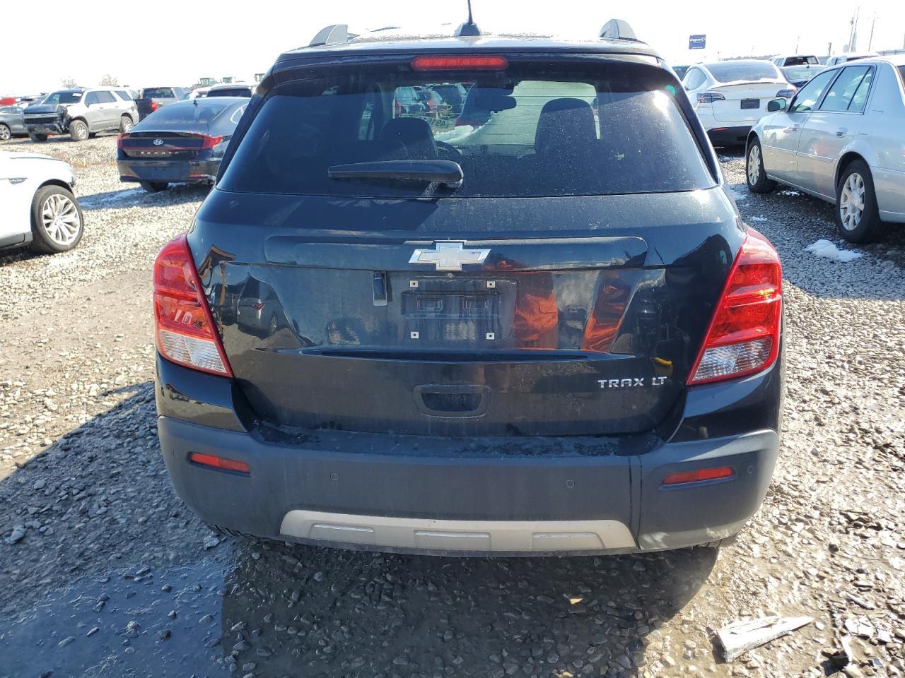 2015 CHEVROLET TRAX 1LT - Image 6