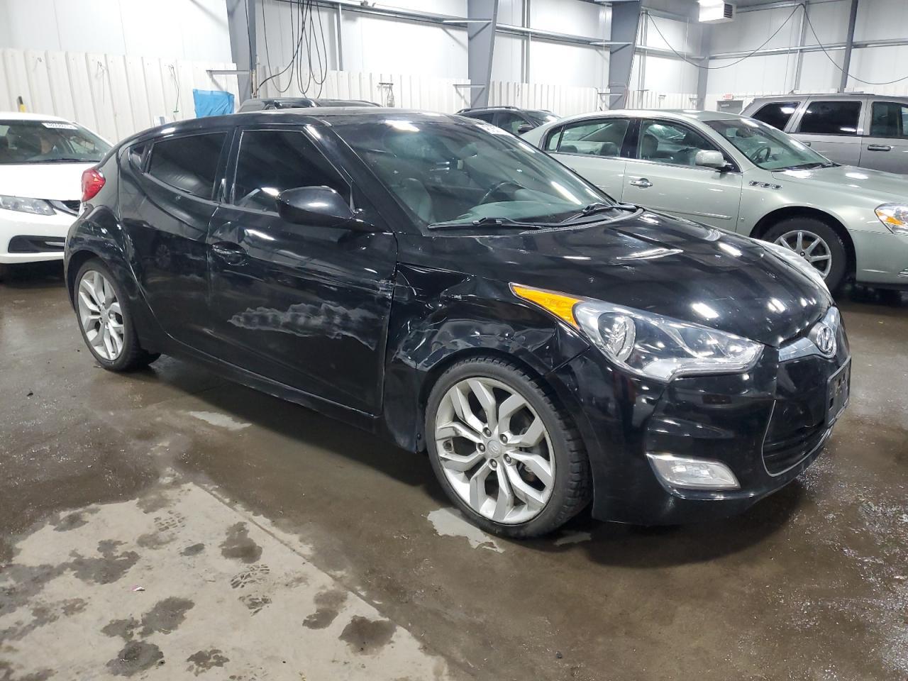 2013 HYUNDAI VELOSTER - Фото 4