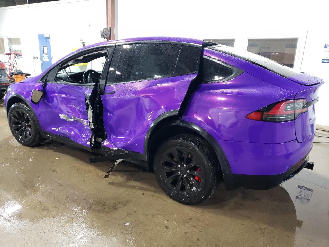 2016 TESLA MODEL X - Фото 2