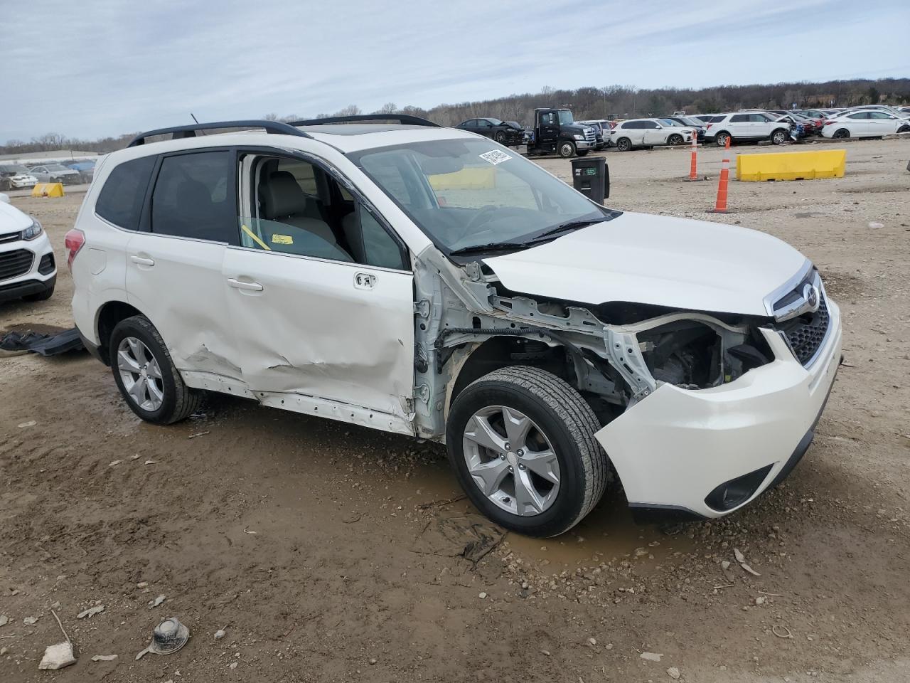 2015 SUBARU FORESTER 2 - Фото 4