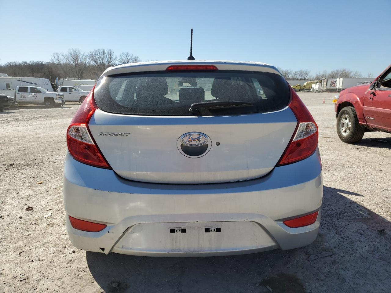 2015 HYUNDAI ACCENT GS - Image 6