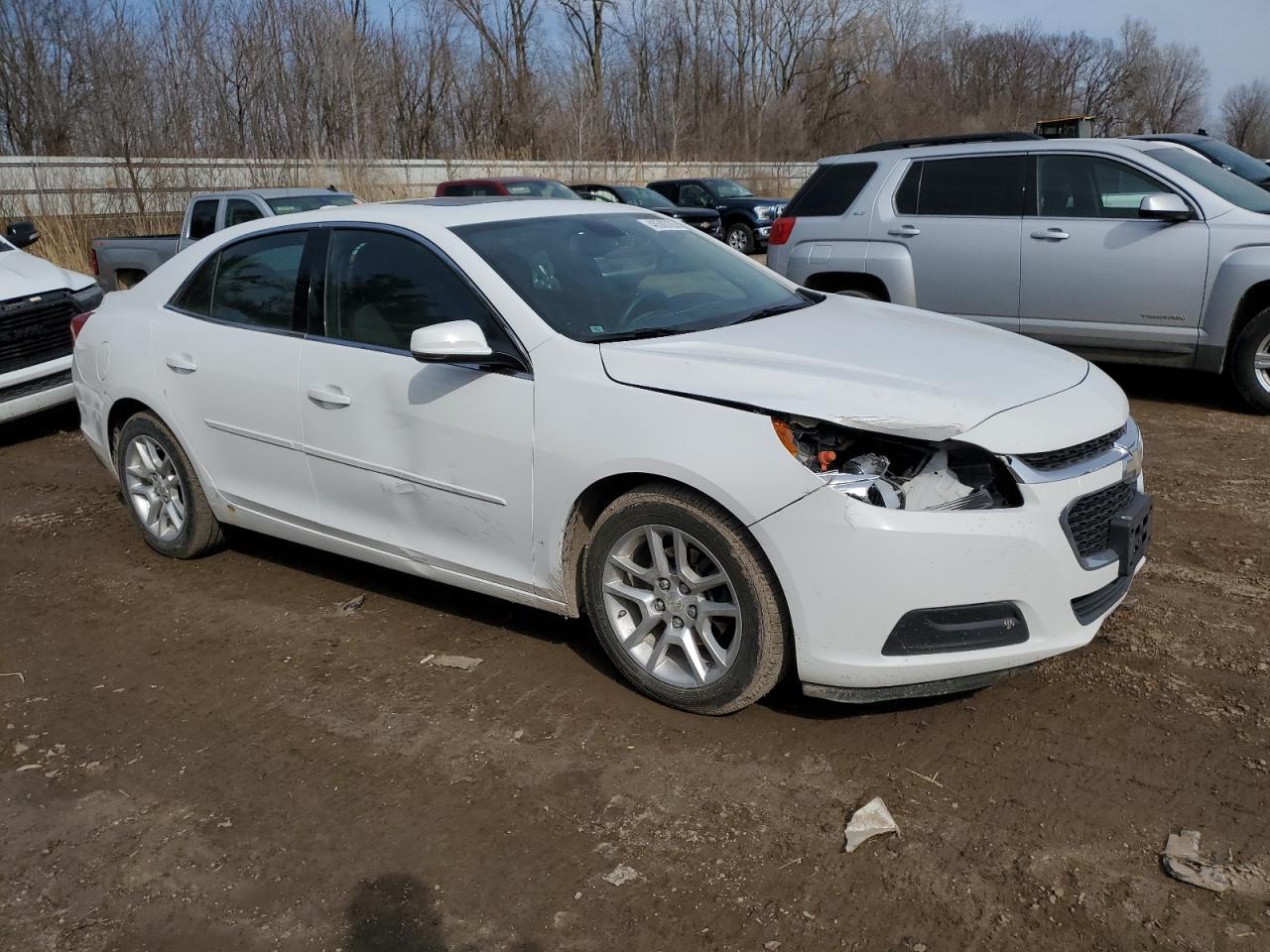 2015 CHEVROLET MALIBU 1LT - Image 4