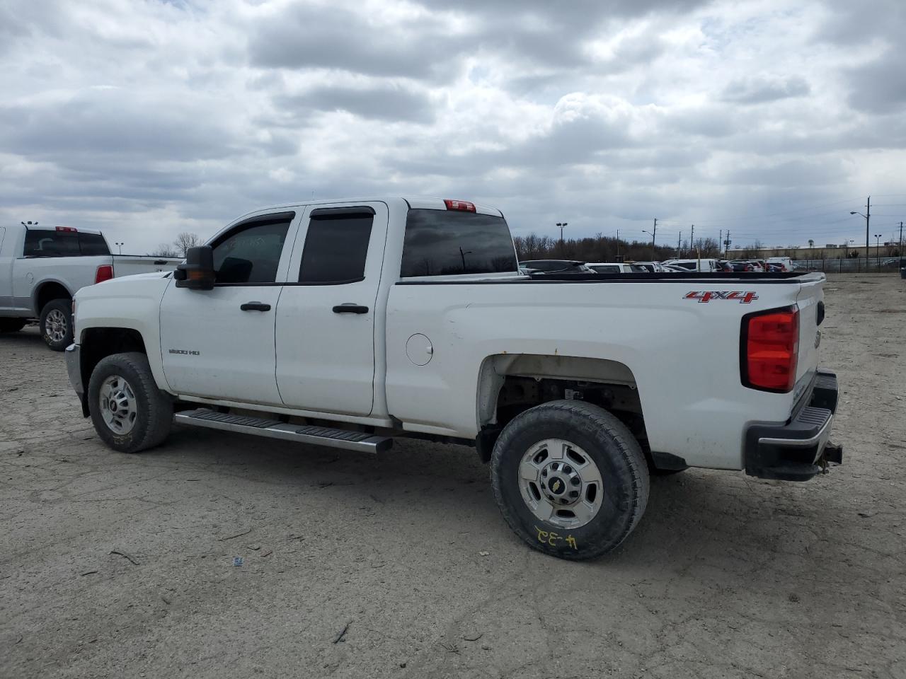 2016 CHEVROLET SILVERADO - Фото 2
