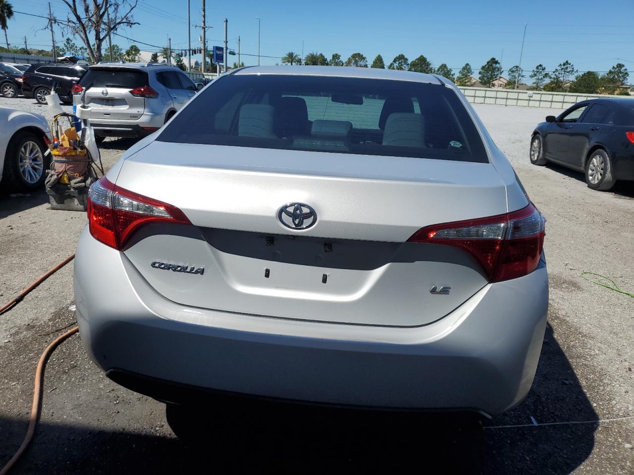 2015 TOYOTA COROLLA L - Фото 6