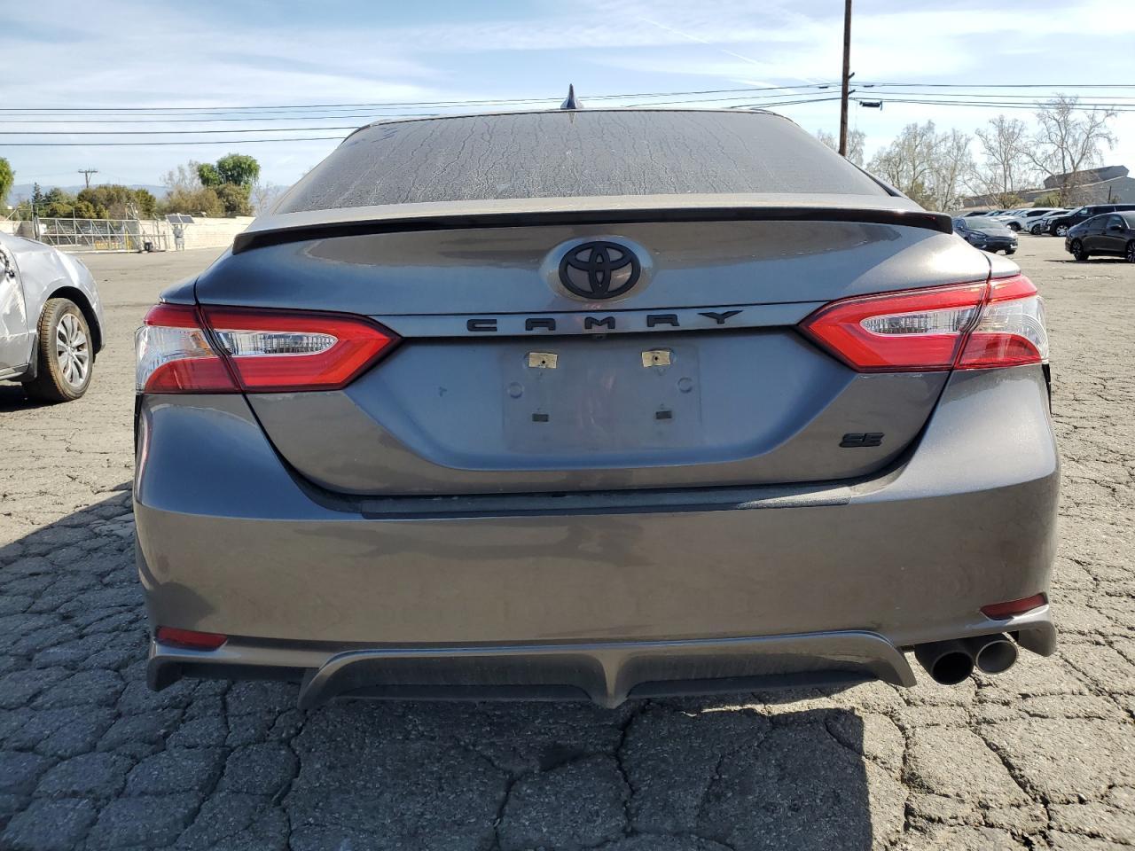 2019 TOYOTA CAMRY L - Image 6