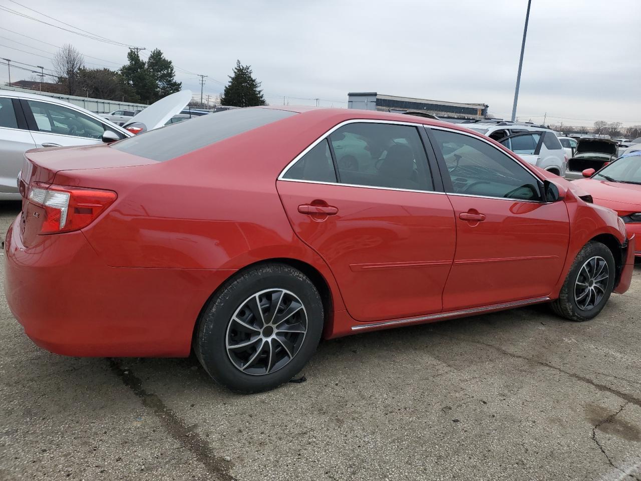 2013 TOYOTA CAMRY L - Фото 3