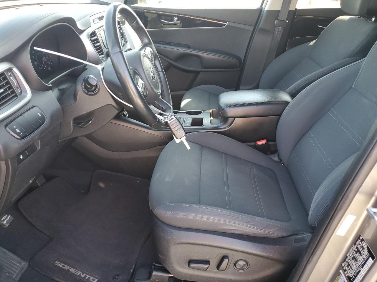 2016 KIA SORENTO LX - Image 7