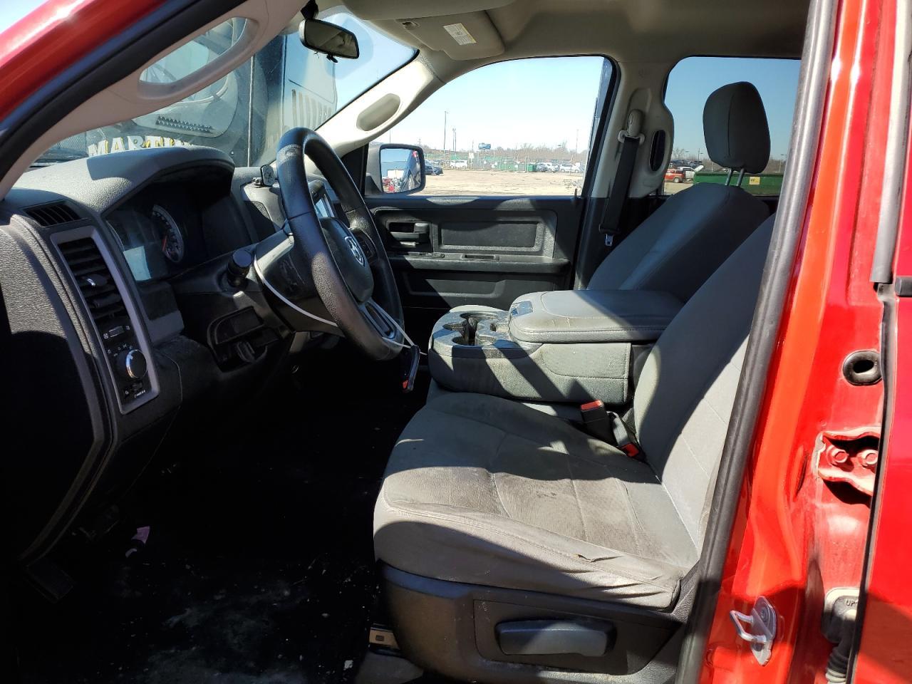 2014 RAM 1500 ST - Image 7