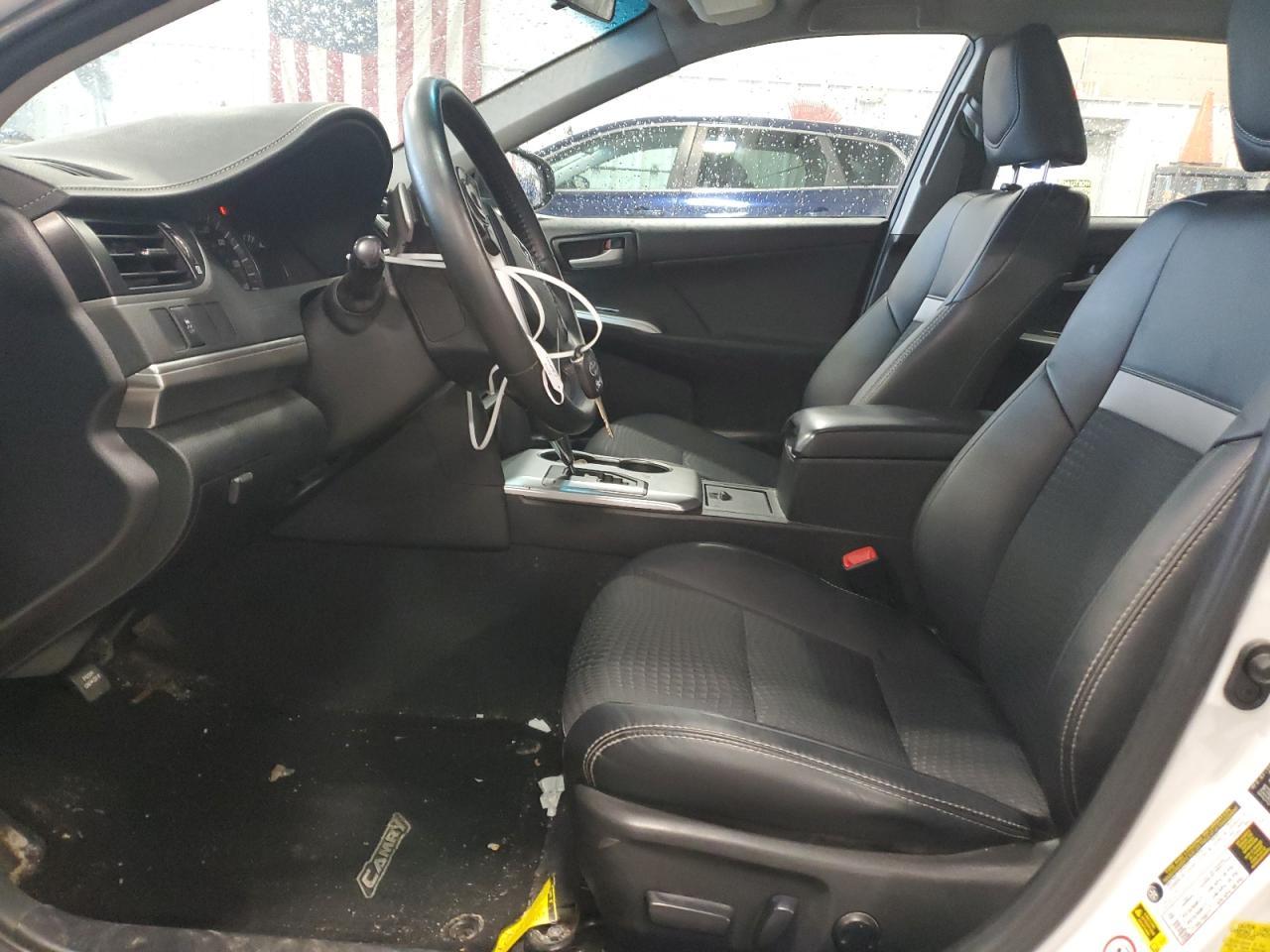 2014 TOYOTA CAMRY L - Фото 7