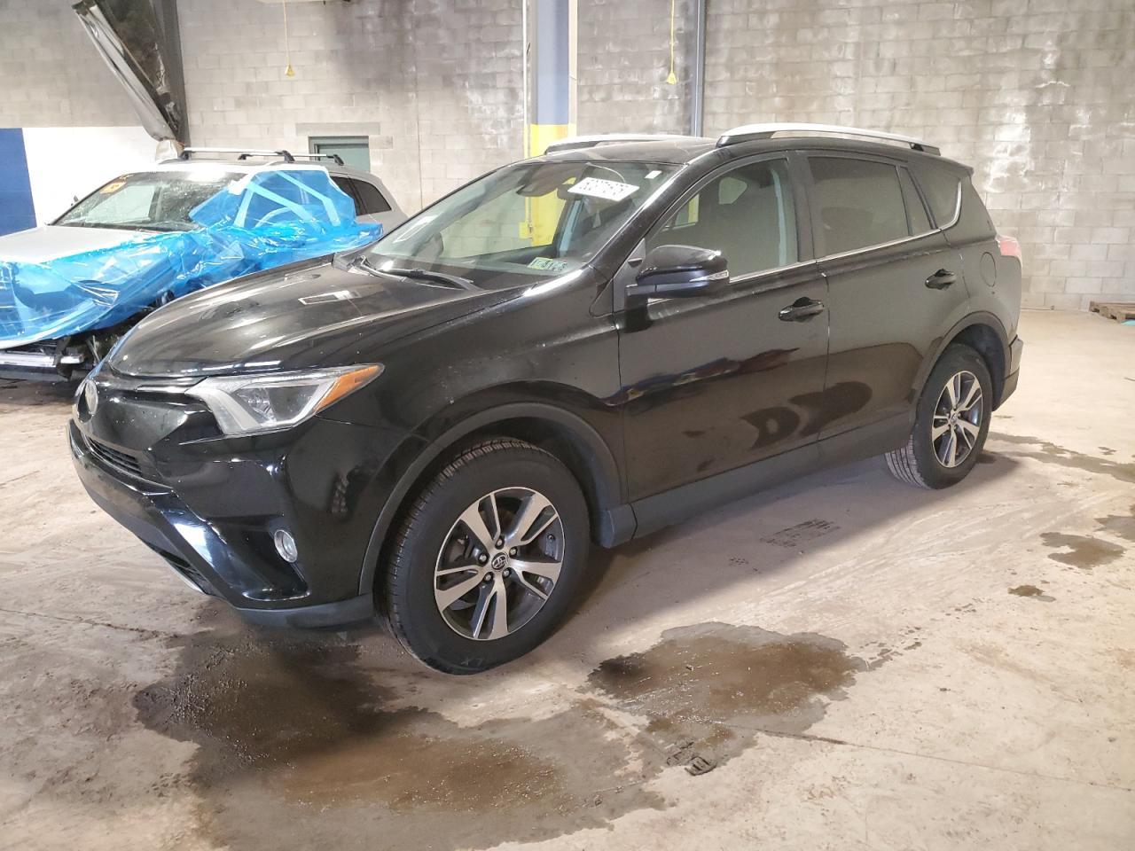 2017 TOYOTA RAV4 XLE
