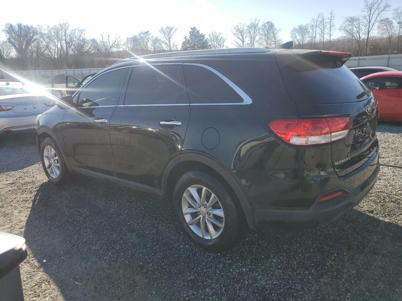 2016 KIA SORENTO LX - Image 2