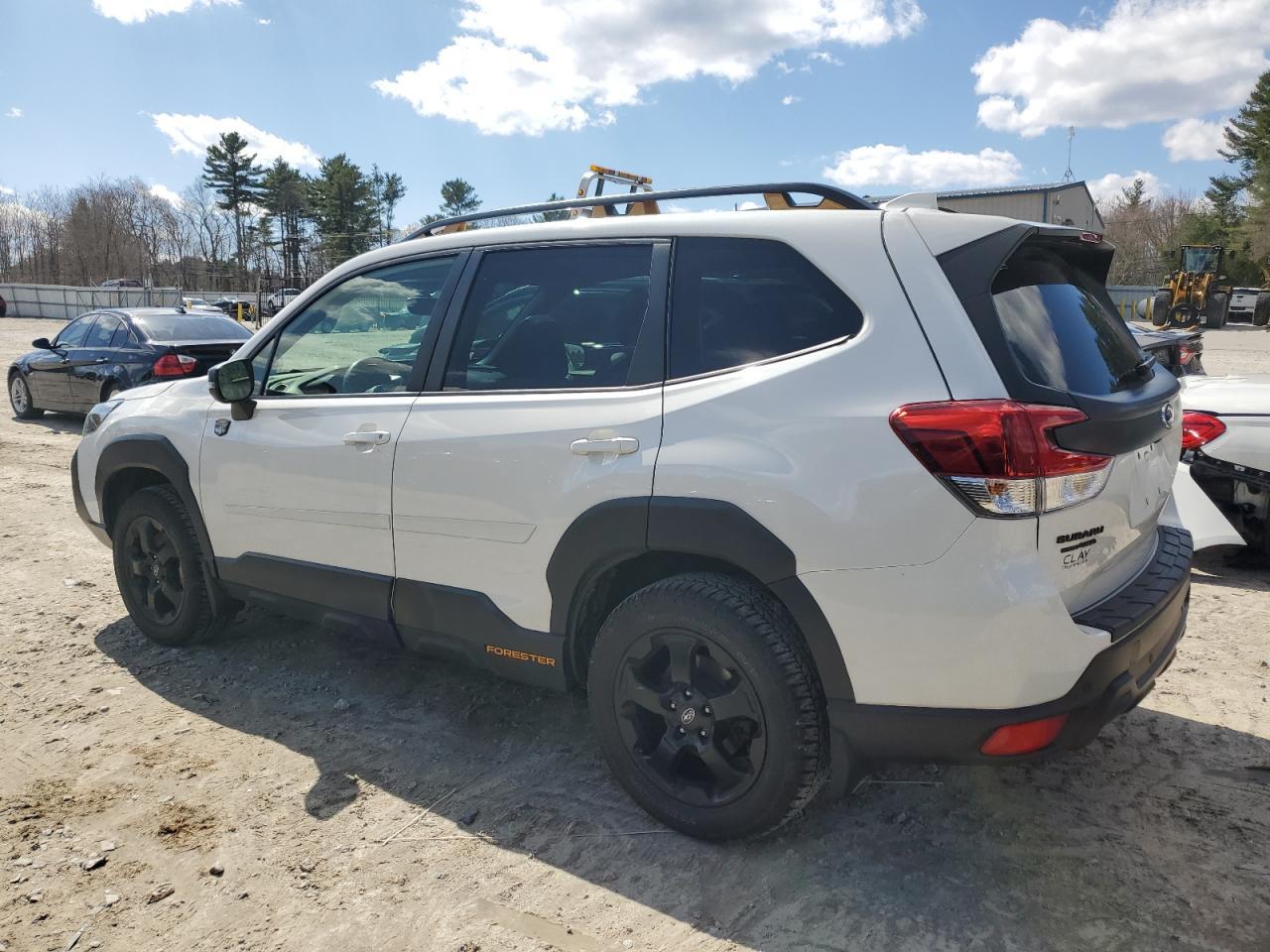 2022 SUBARU FORESTER W - Фото 2