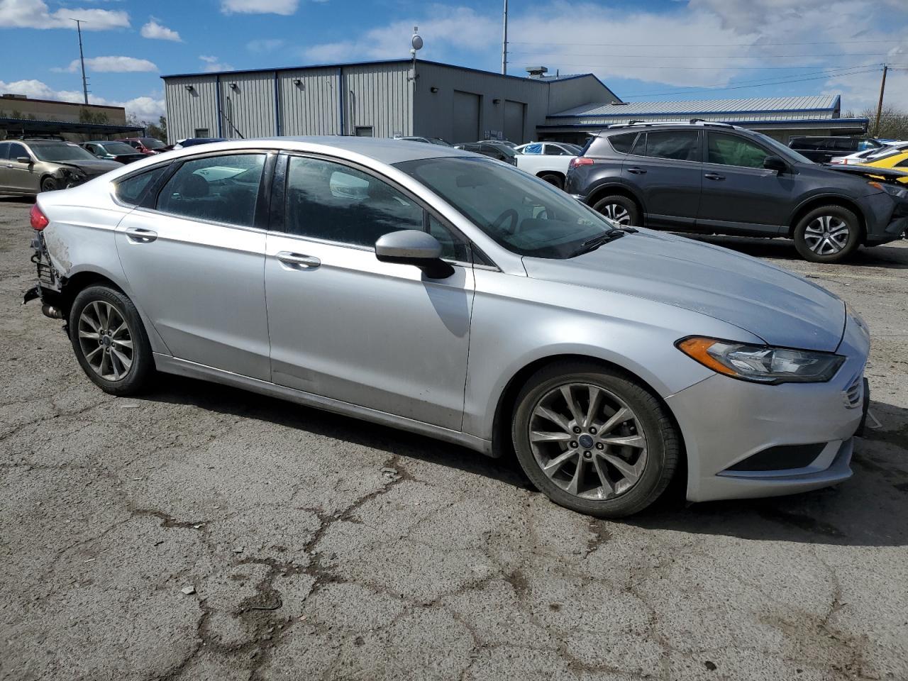 2017 FORD FUSION SE - Фото 4