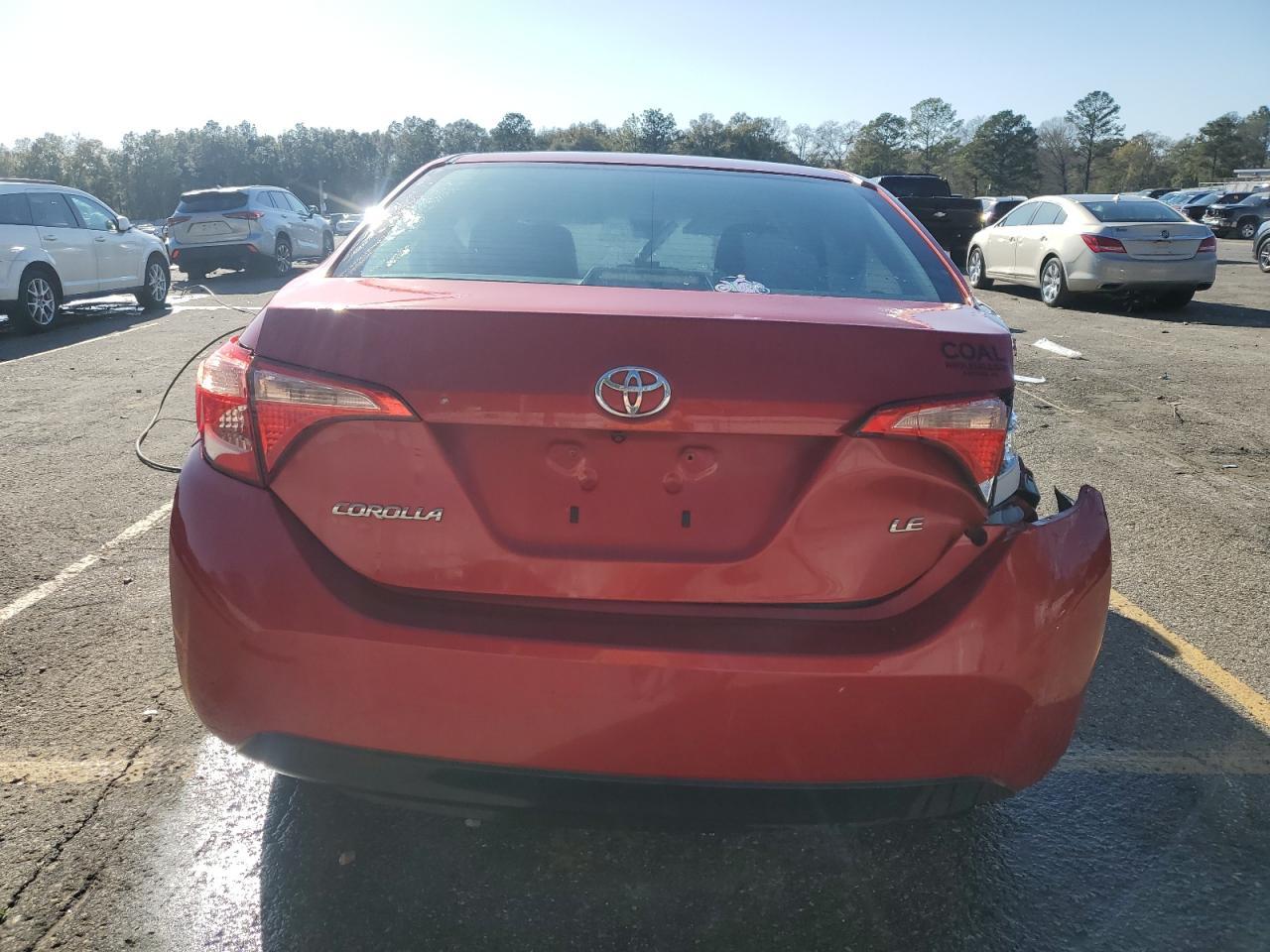 2018 TOYOTA COROLLA L - Image 6