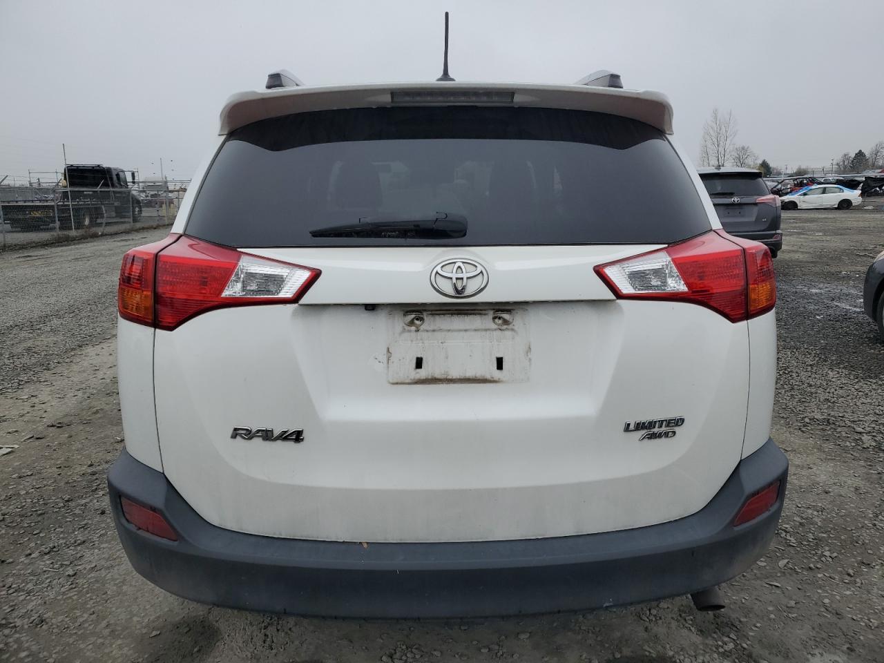 2015 TOYOTA RAV4 LIMIT - Фото 6