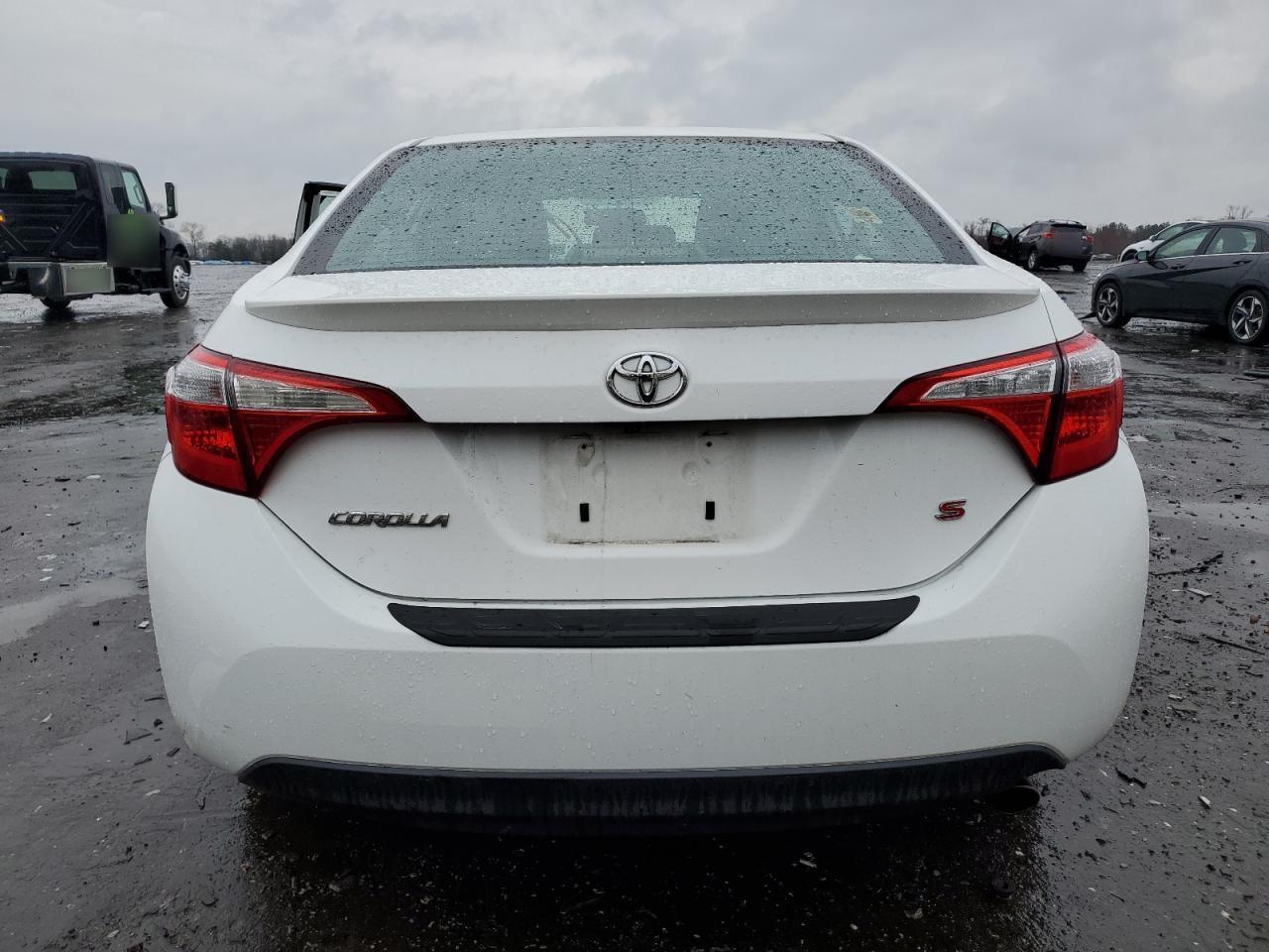 2014 TOYOTA COROLLA L - Image 6