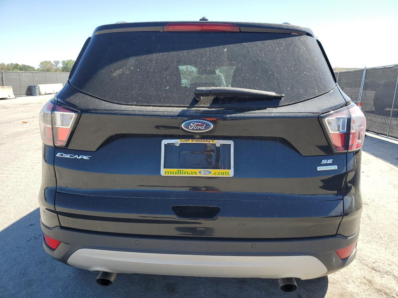 2017 FORD ESCAPE SE - Image 6
