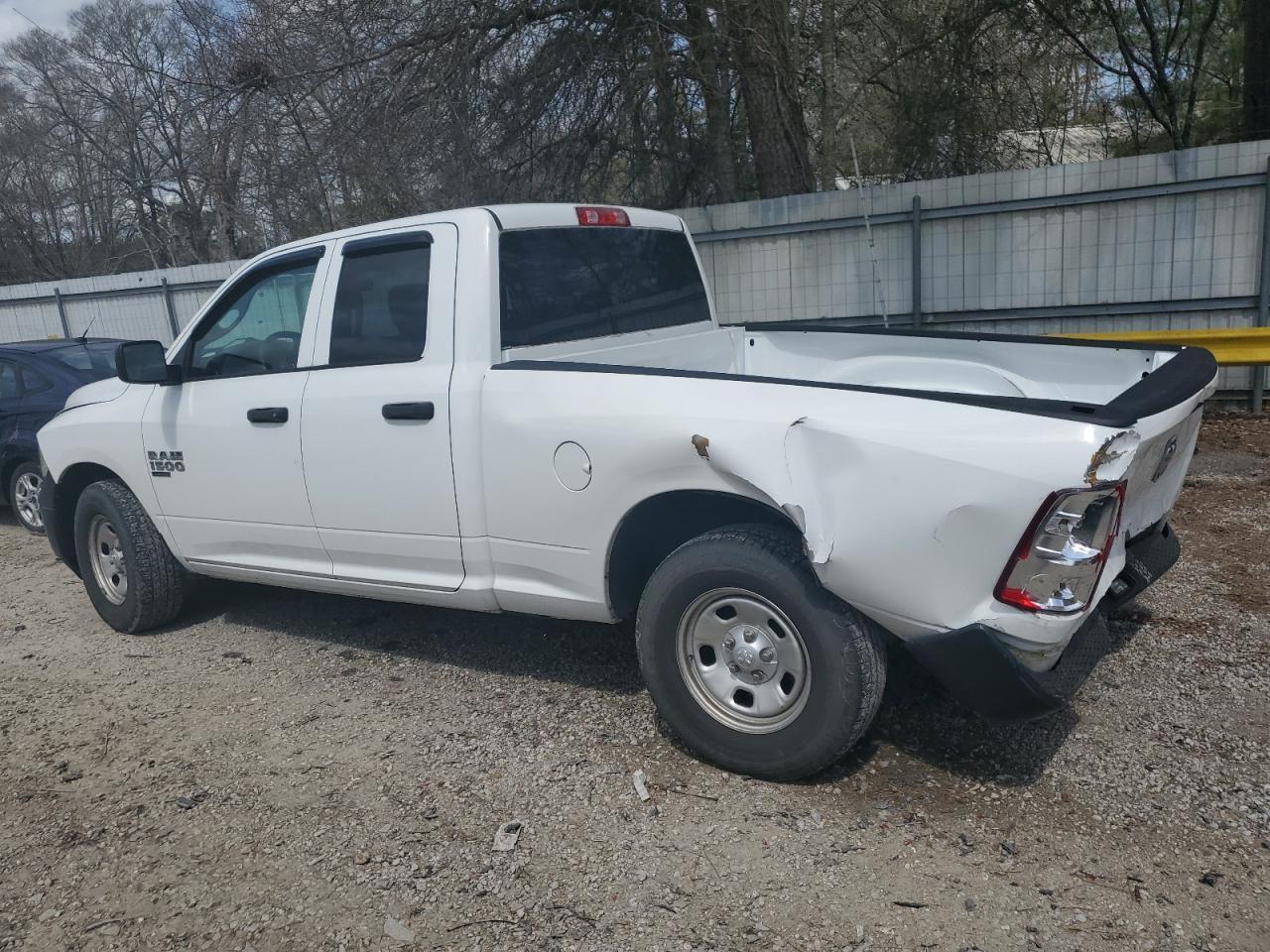 2019 RAM 1500 CLASS - Фото 2