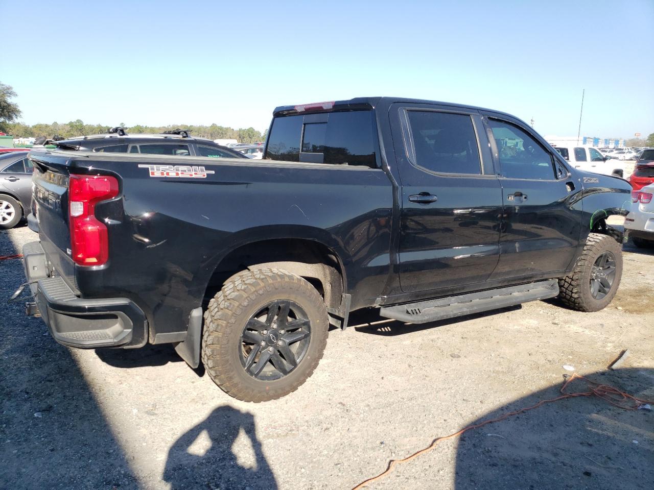 2021 CHEVROLET SILVERADO - Image 3