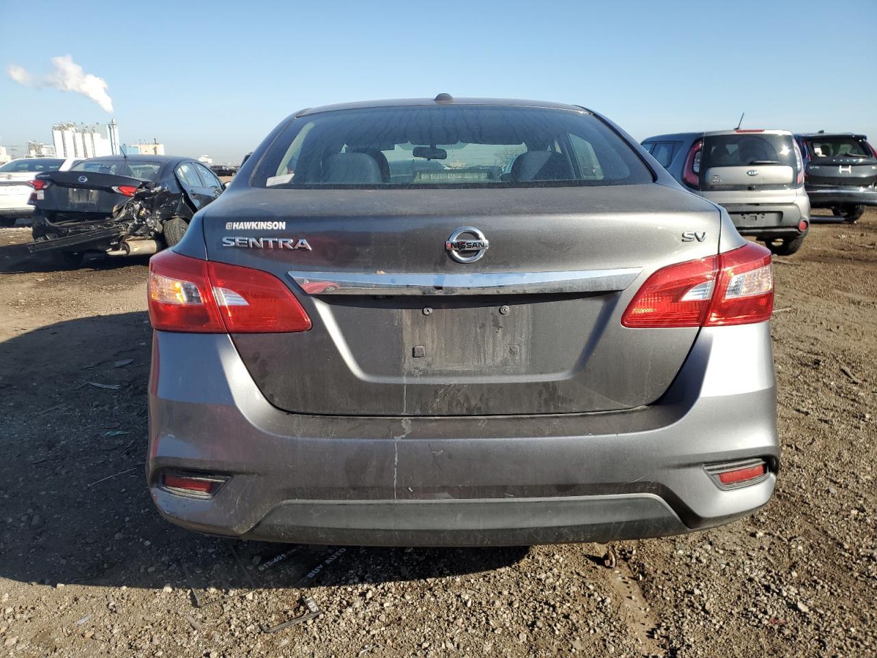 2017 NISSAN SENTRA S - Фото 6