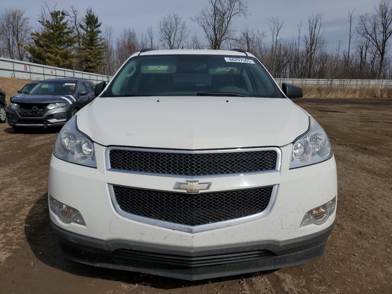 2012 CHEVROLET TRAVERSE L - Image 5