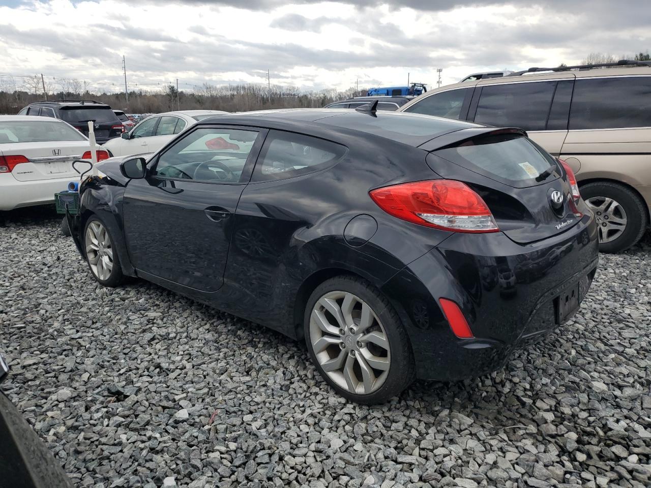 2013 HYUNDAI VELOSTER - Фото 2