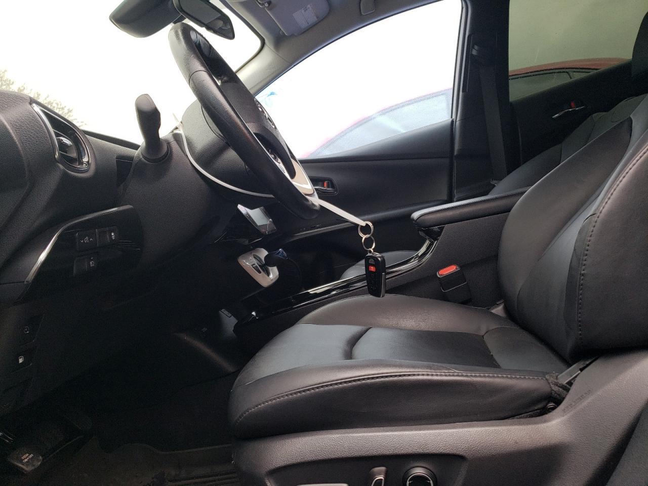 2018 TOYOTA PRIUS PRIM - Image 7