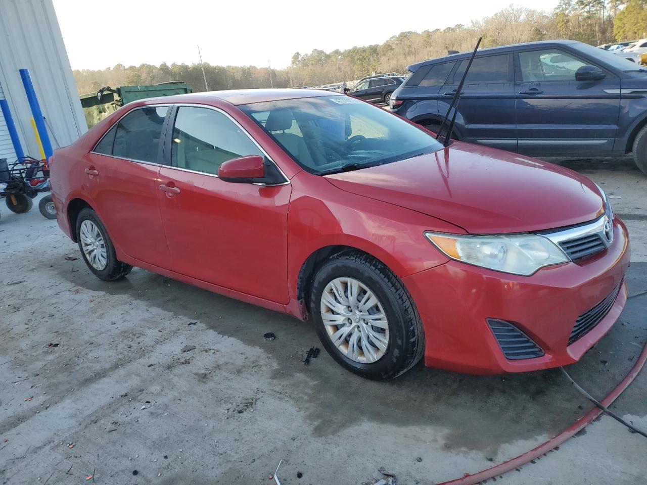2014 TOYOTA CAMRY L - Фото 4