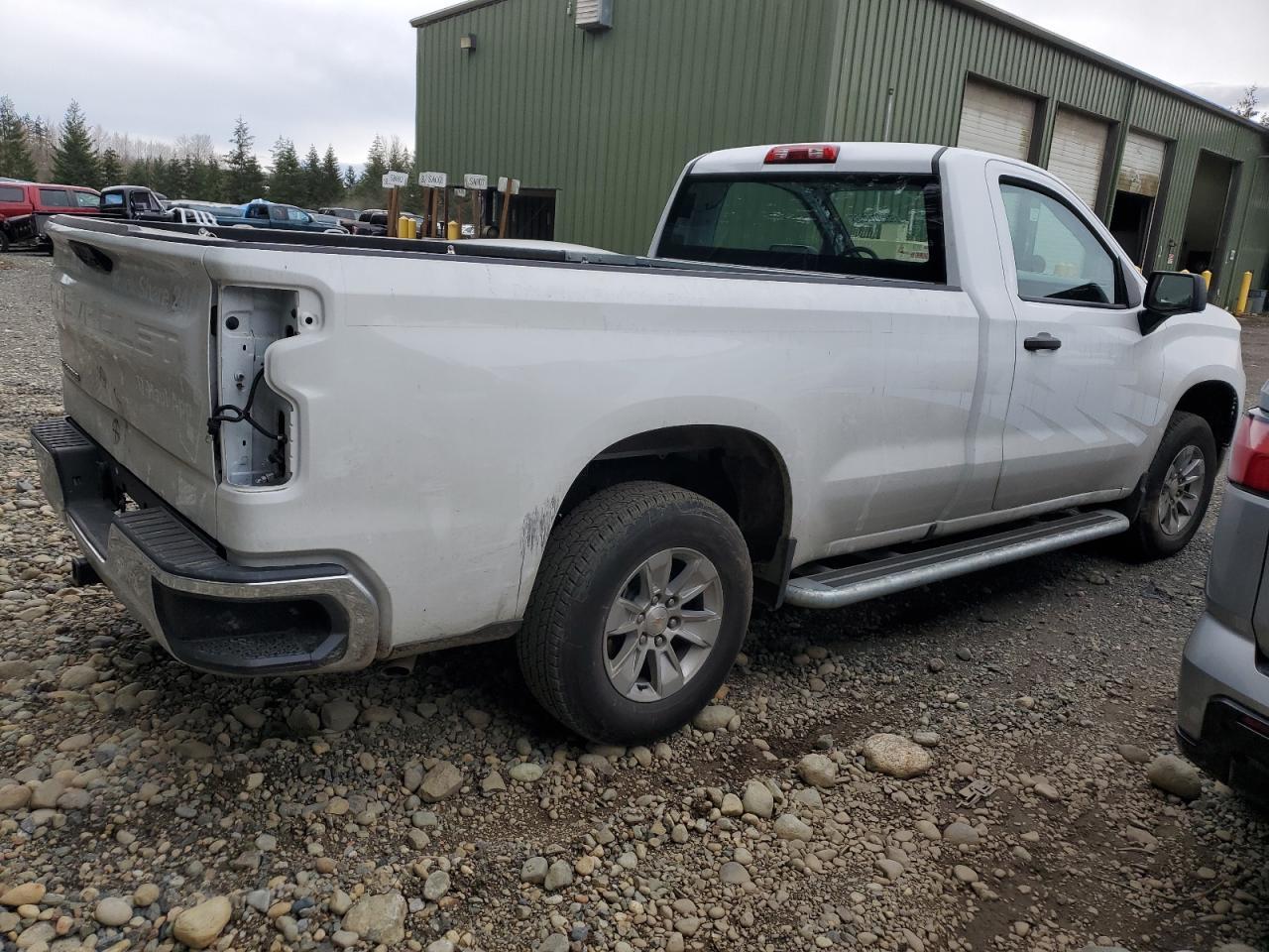 2024 CHEVROLET SILVERADO - Image 3