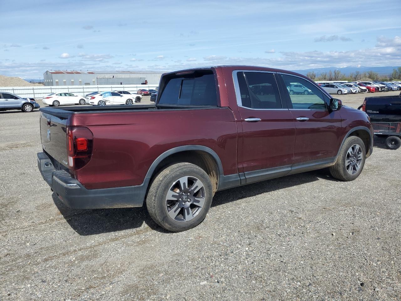 2018 HONDA RIDGELINE - Image 3