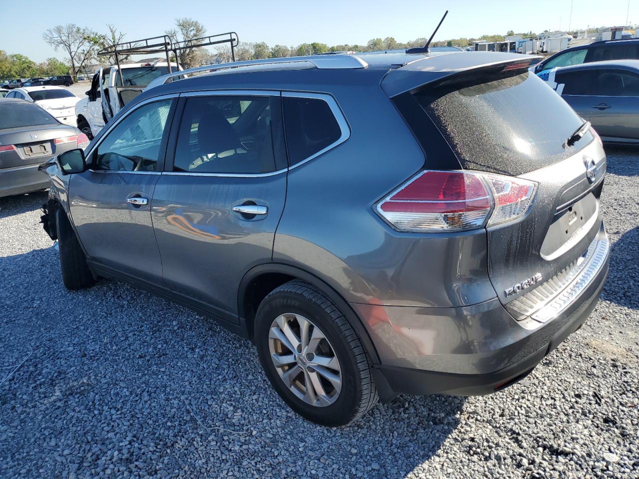 2015 NISSAN ROGUE S - Image 2