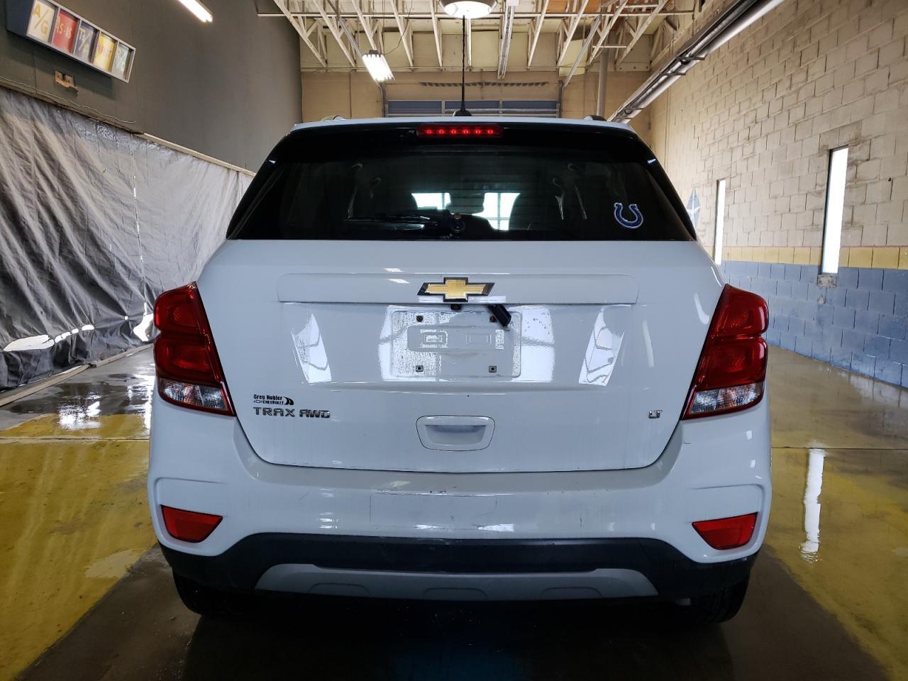 2018 CHEVROLET TRAX 1LT - Фото 6