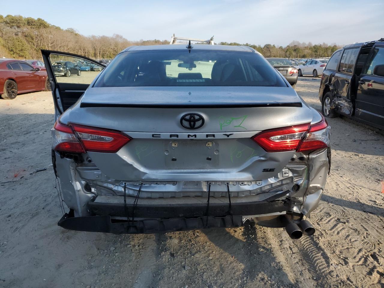 2019 TOYOTA CAMRY L - Фото 6