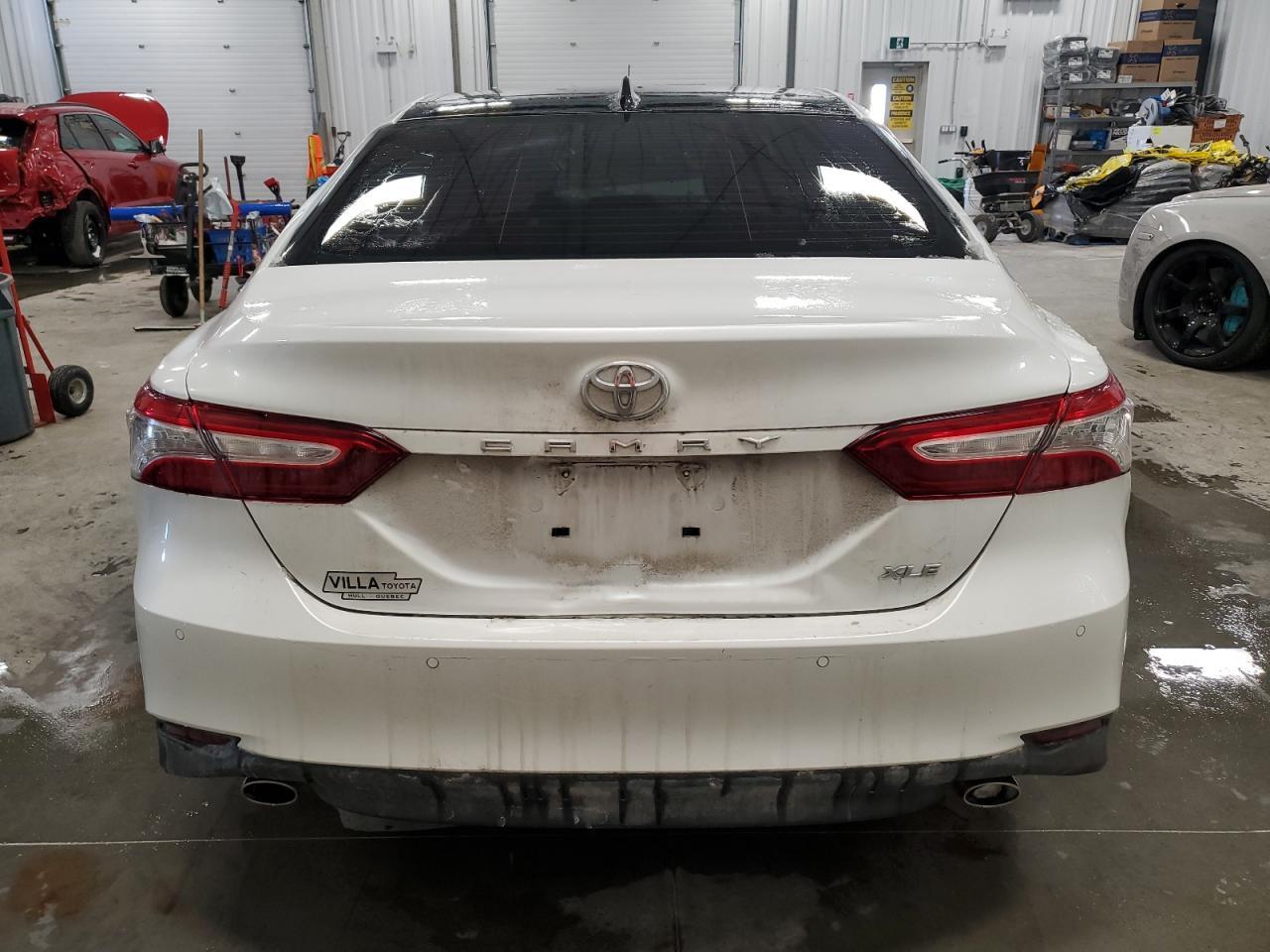 2018 TOYOTA CAMRY XSE - Фото 6