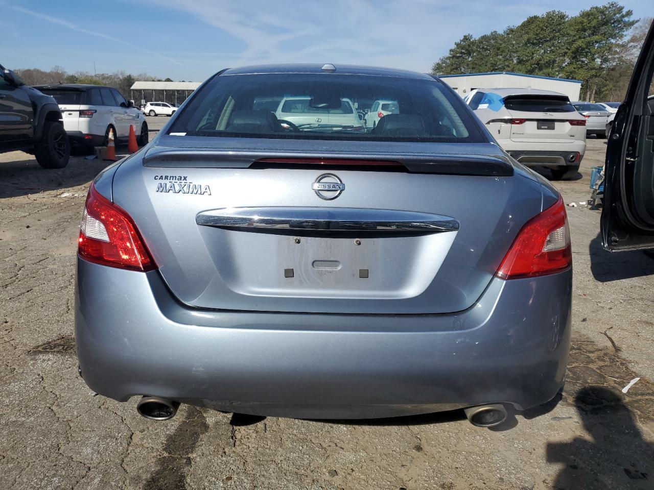 2011 NISSAN MAXIMA S - Image 6