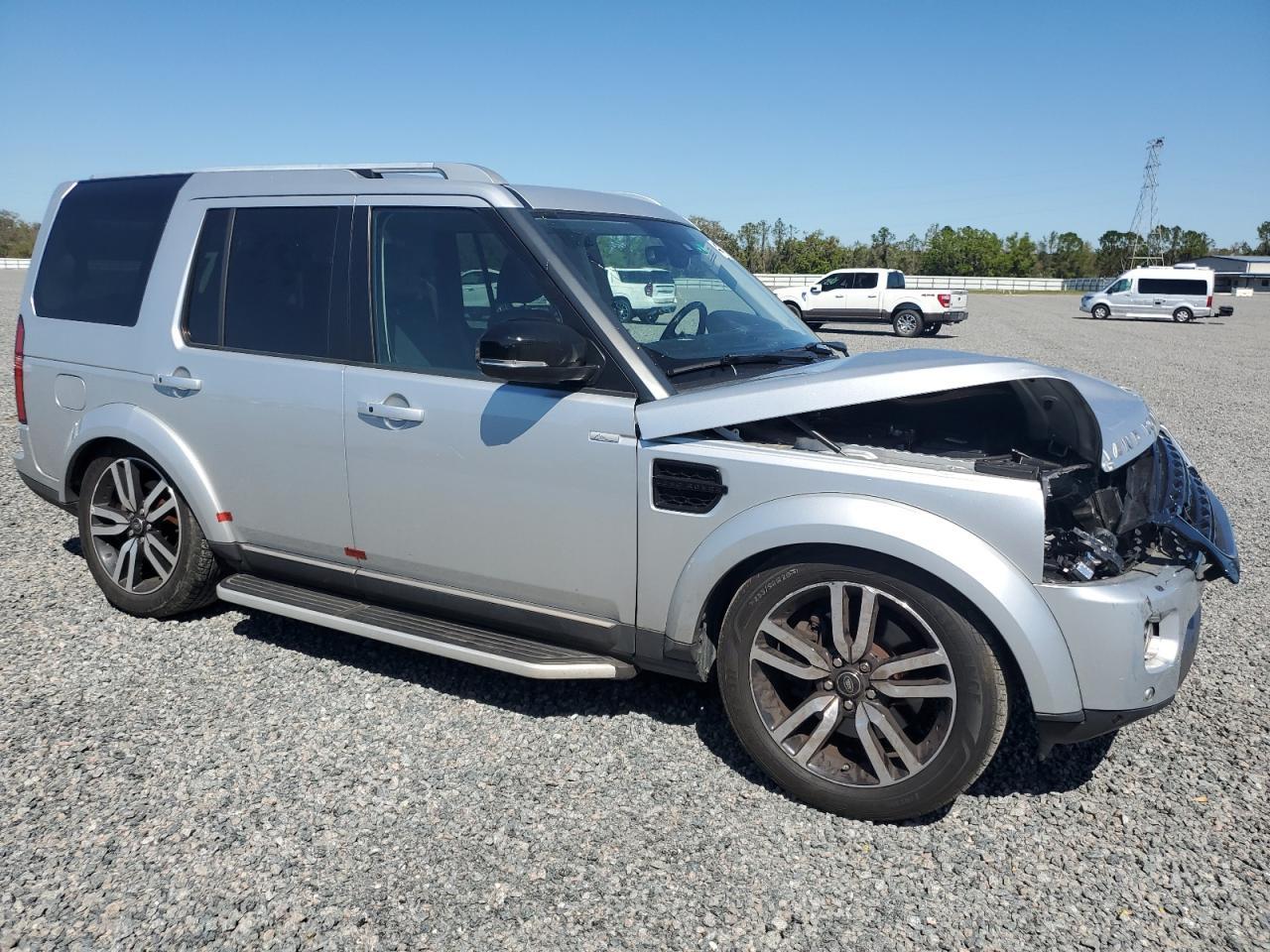 2016 LAND ROVER LR4 HSE LU - Image 4