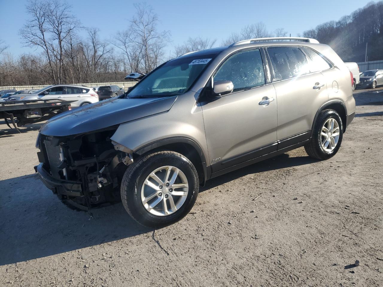 2015 KIA SORENTO LX