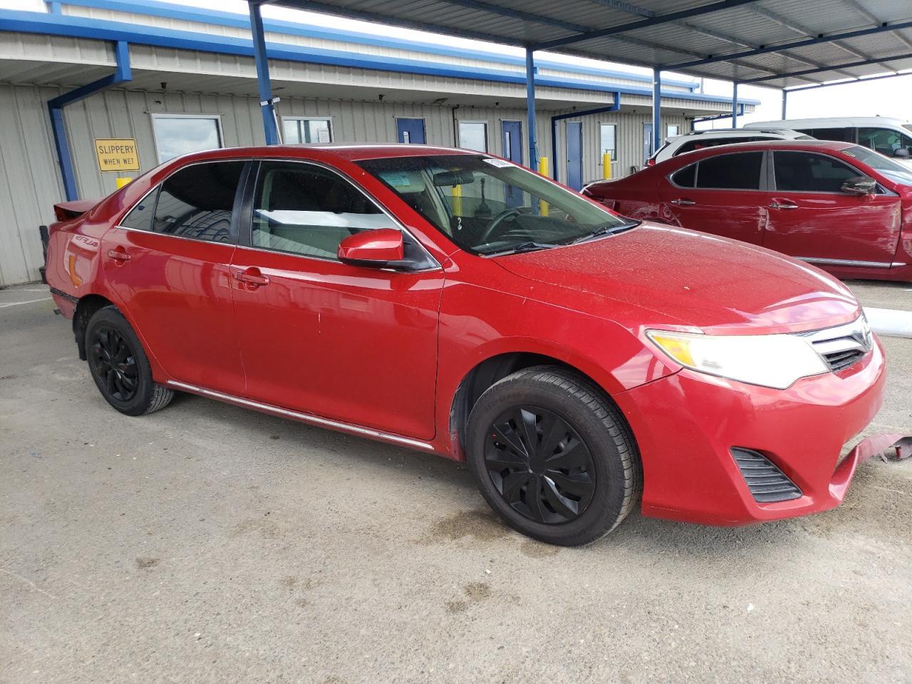 2014 TOYOTA CAMRY L - Фото 4