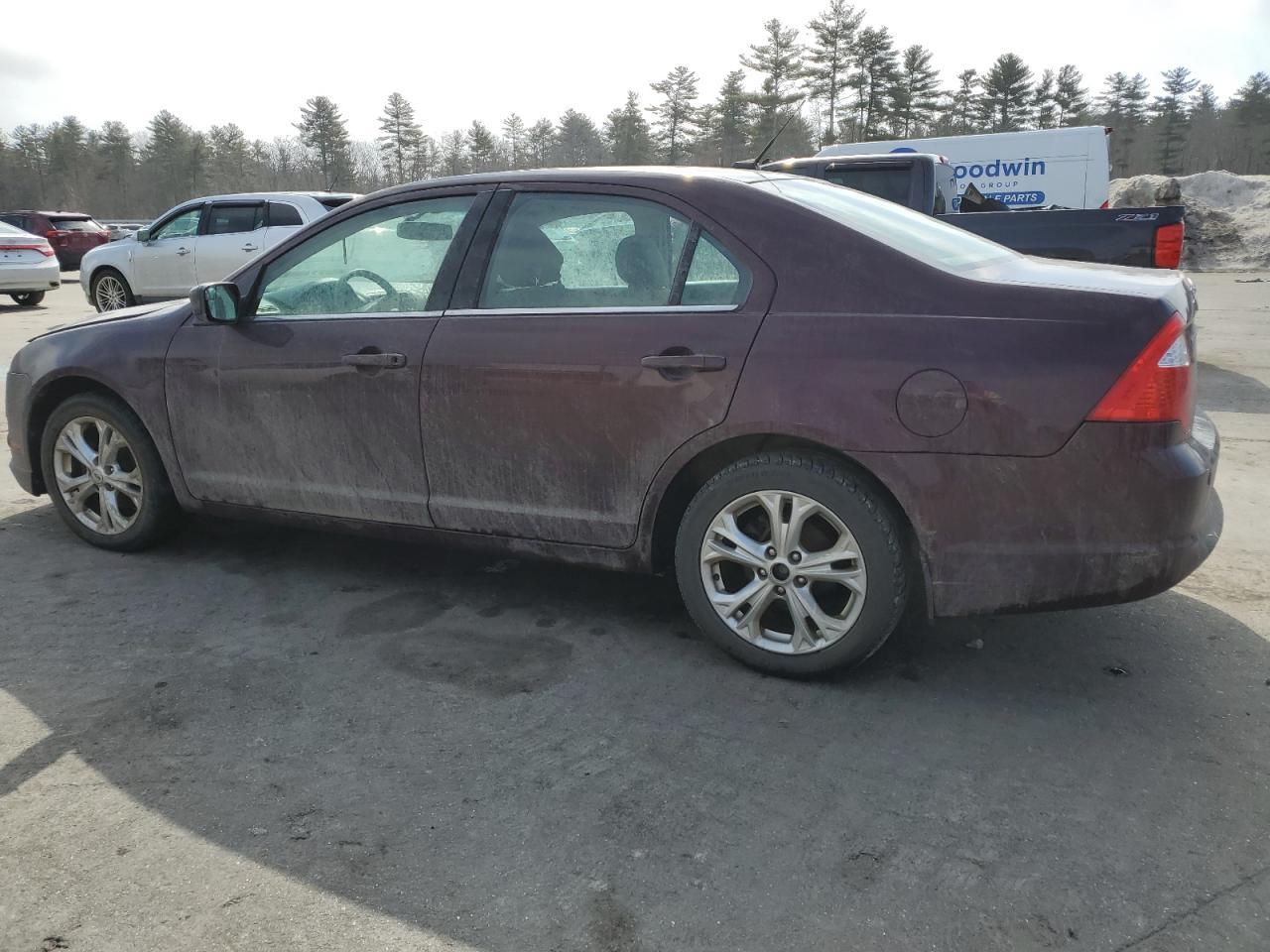 2012 FORD FUSION SE - Image 2