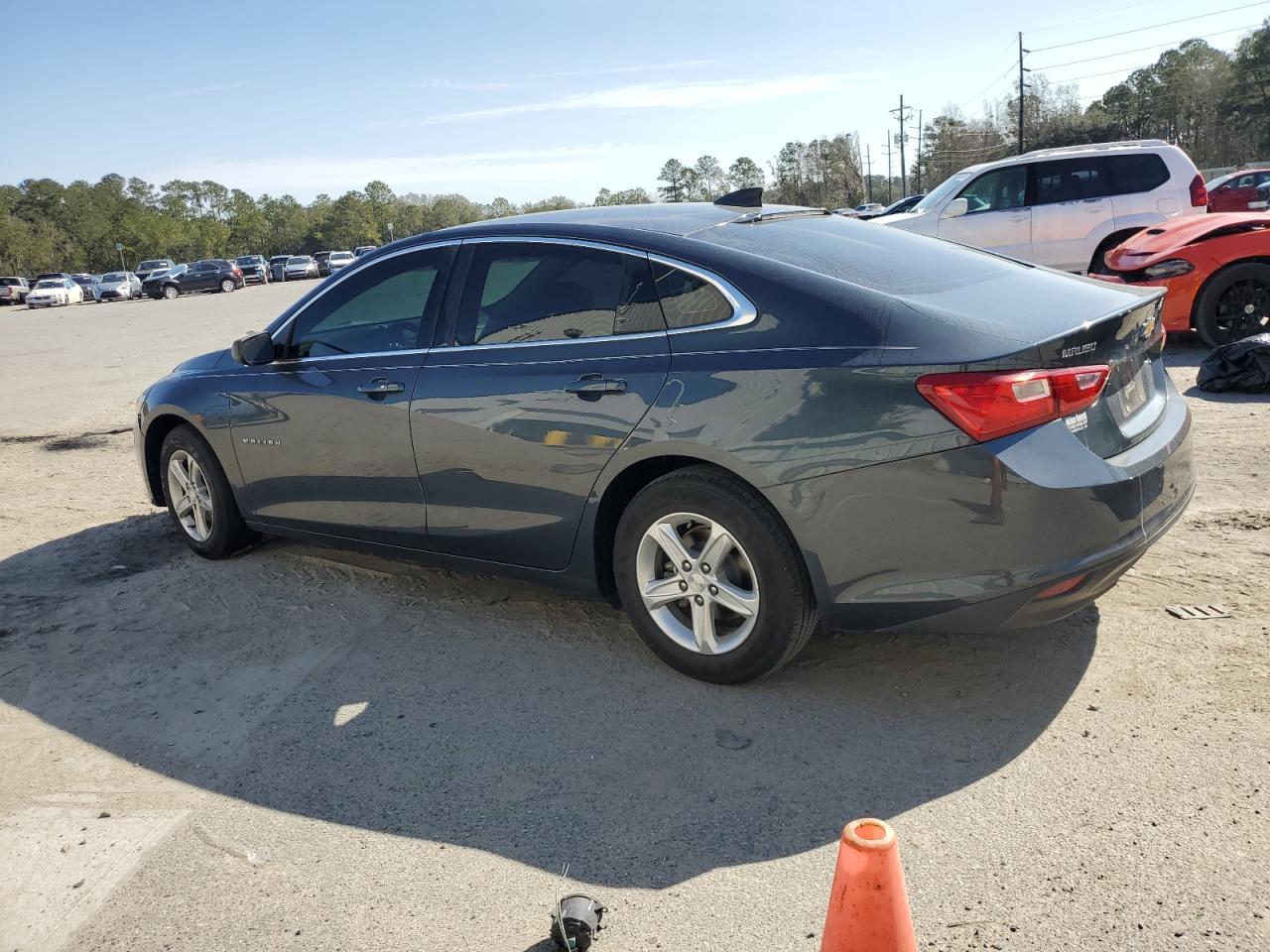 2019 CHEVROLET MALIBU LS - Фото 2