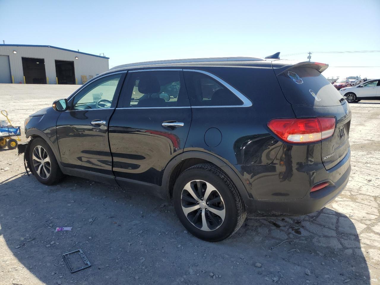 2016 KIA SORENTO EX - Image 2