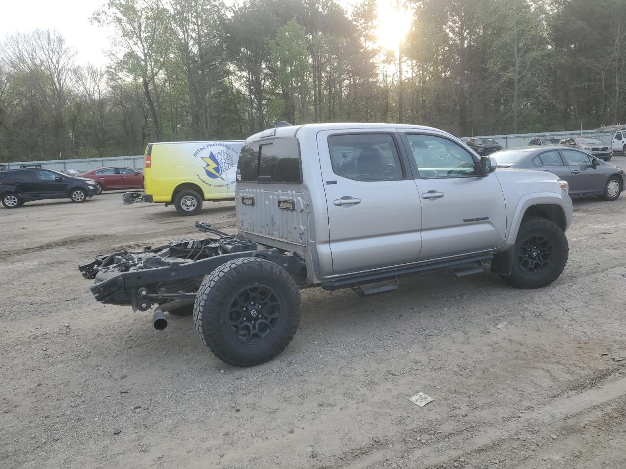 2020 TOYOTA TACOMA DOU - Image 3