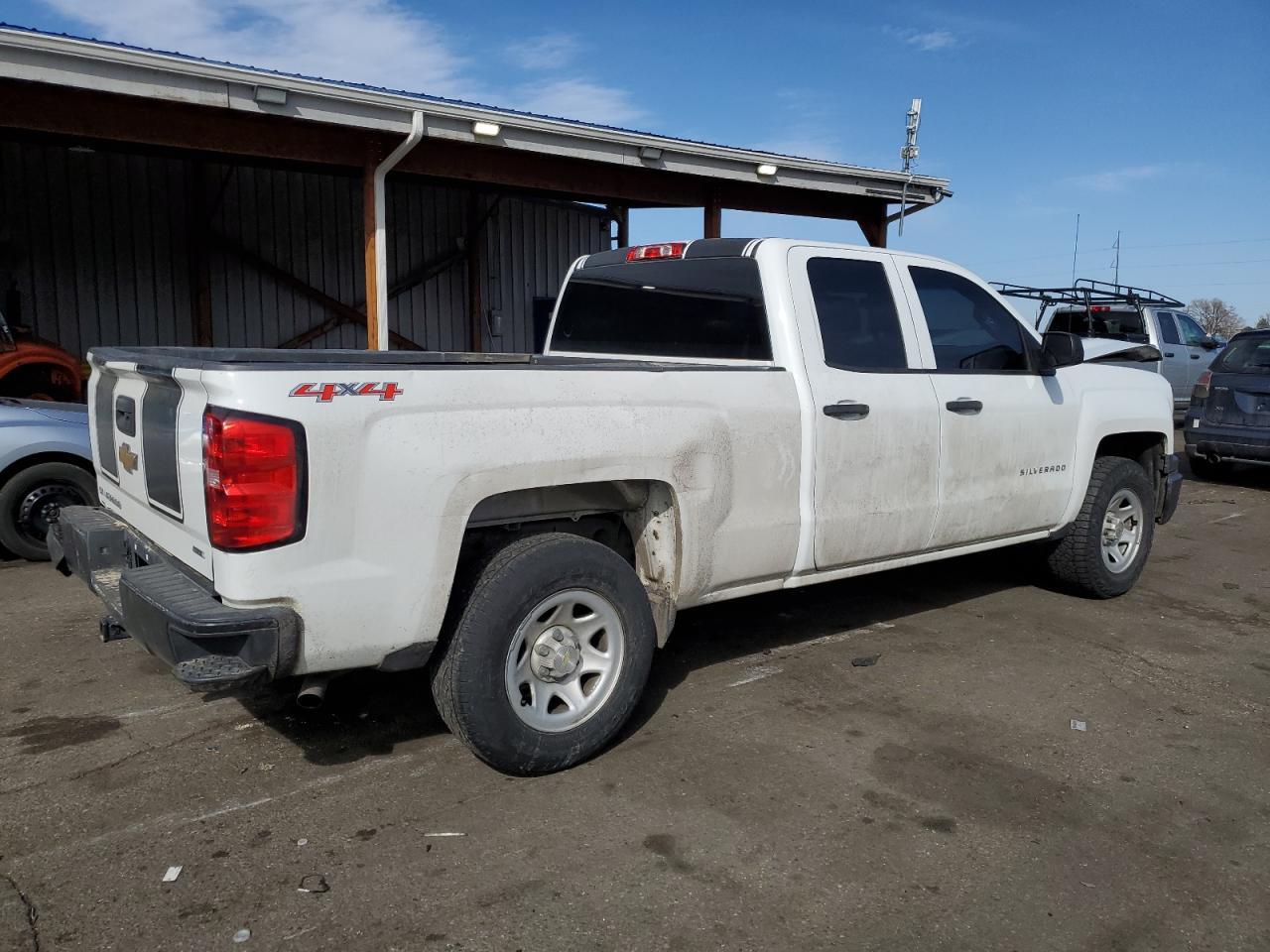 2015 CHEVROLET SILVERADO - Image 3