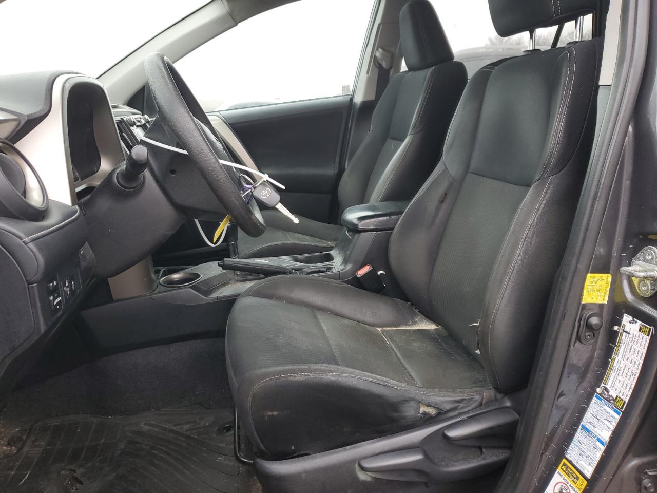 2015 TOYOTA RAV4 XLE - Image 7