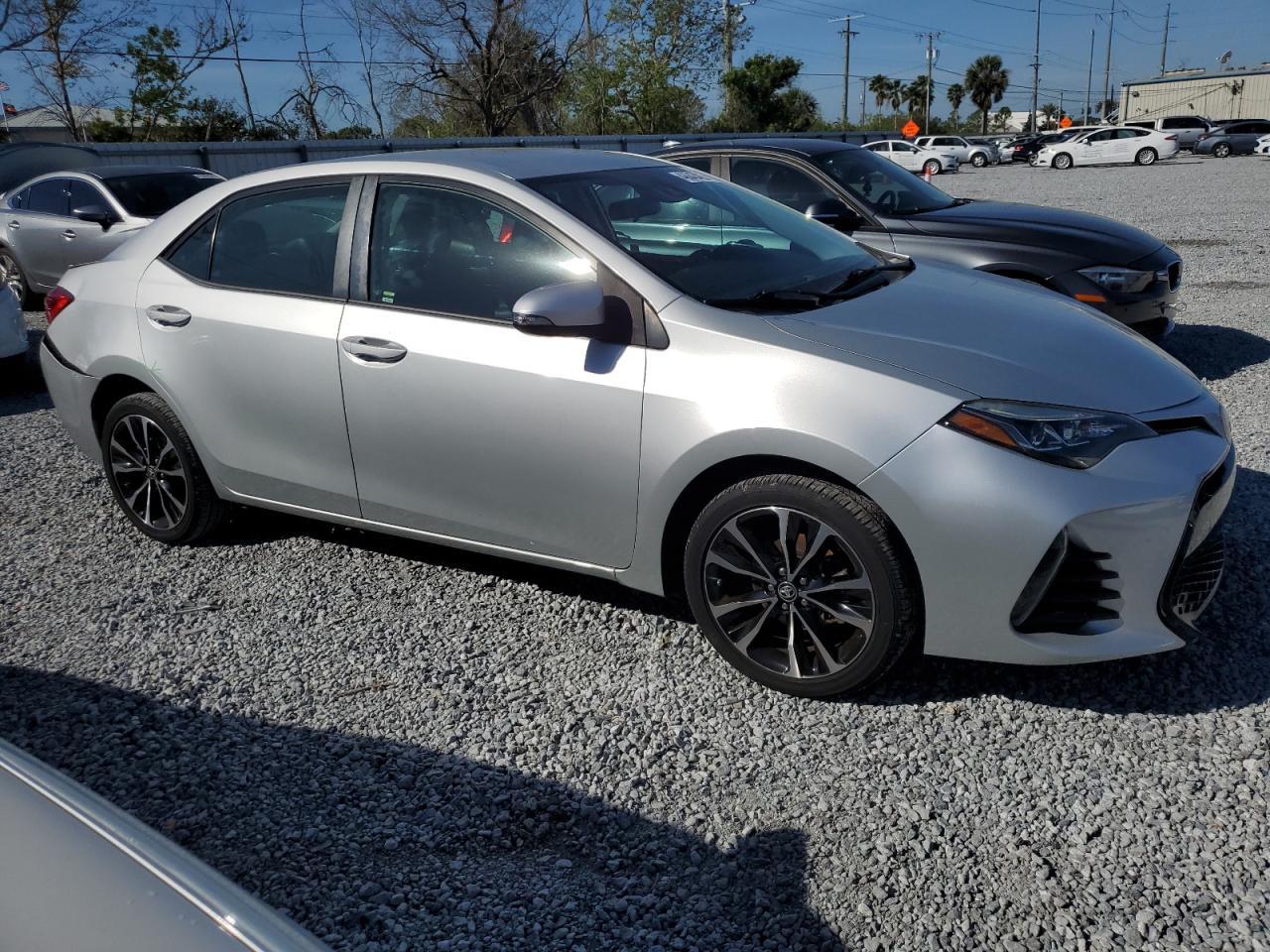 2018 TOYOTA COROLLA L - Image 4