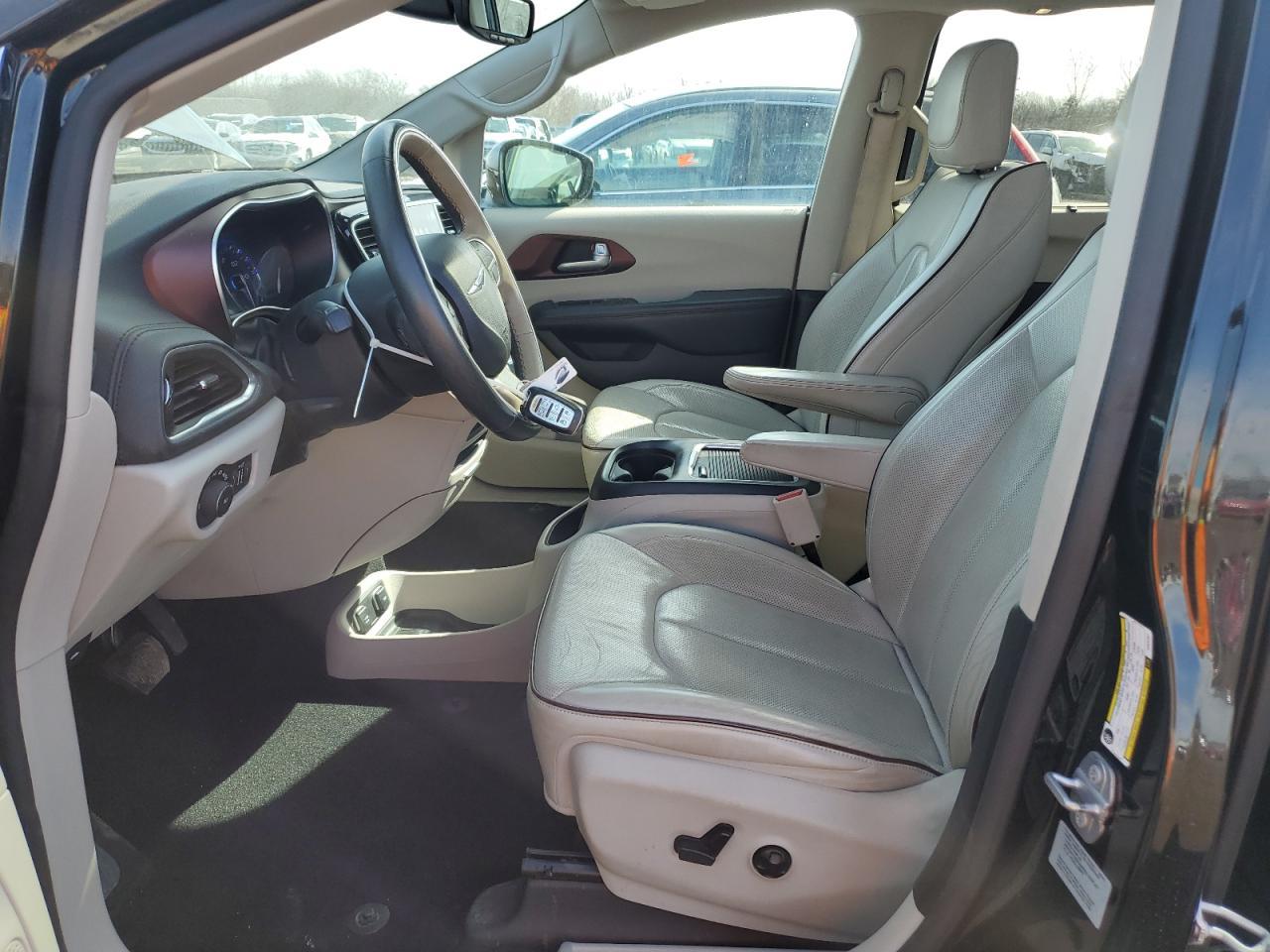 2017 CHRYSLER PACIFICA L - Image 7